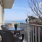 Dimitris Apartments Messongi